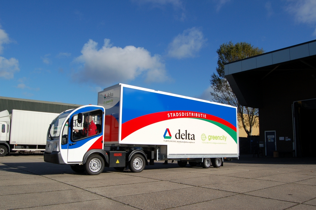 Cargohopper trailer van stadsdistributie delta en greencity